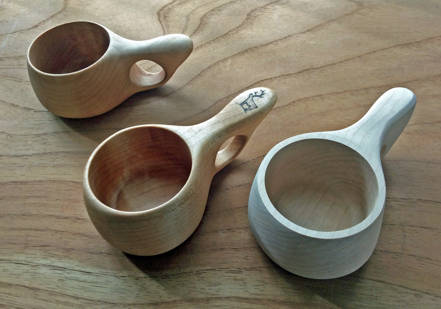 写真：北欧発祥の木製マグカップ「ククサ」作り体験